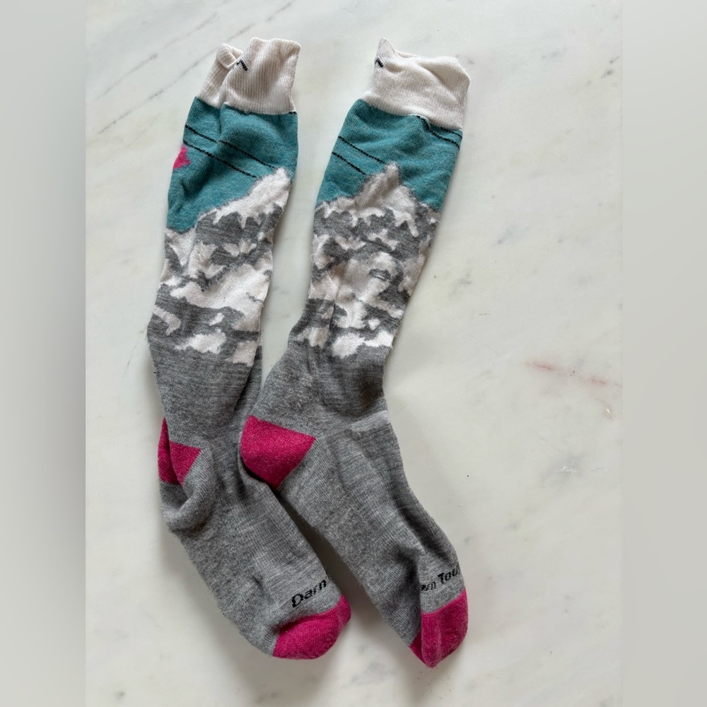 Darn Tough Women’s 7-9 over the calf wool socks